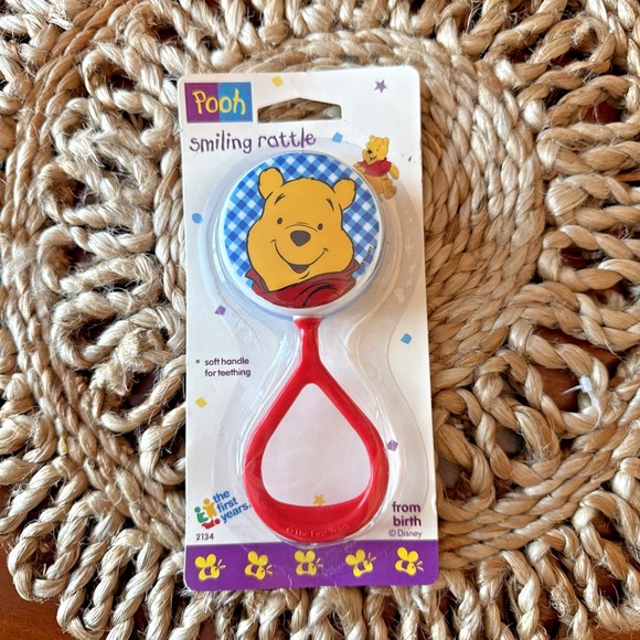 Vintage Winnie the Pooh Rattle 1995 First Years Plastic Baby Toy Plastic Teether - Picture 1 of 6